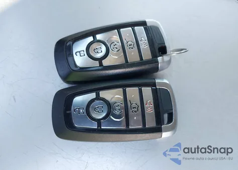 2018 Ford Expedition Xlt from USA, damaged, VIN 1FMJU1HT3JEA66457